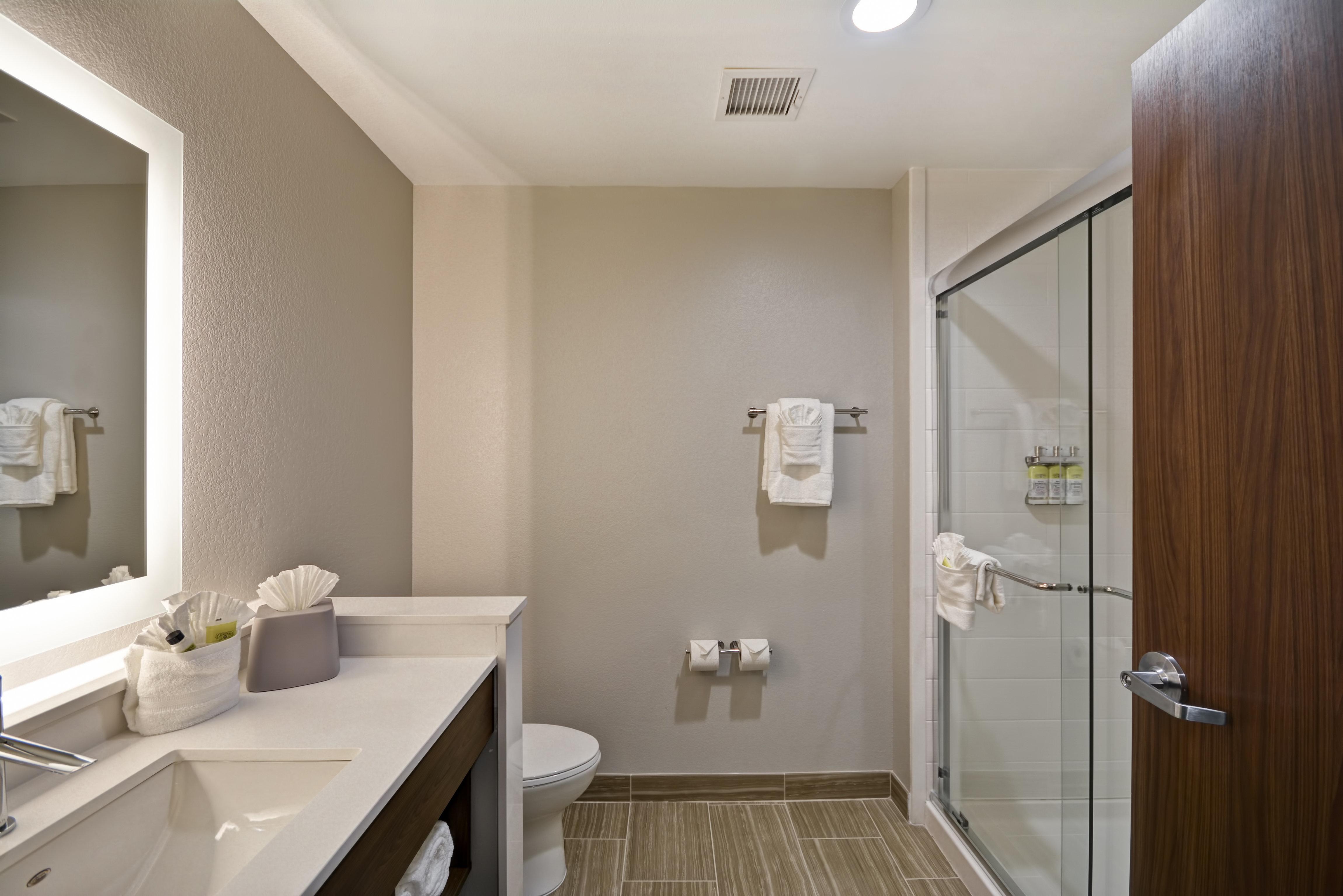Holiday Inn Express & Suites - Houston Nasa - Boardwalk Area By Ihg Сийбрук Екстериор снимка
