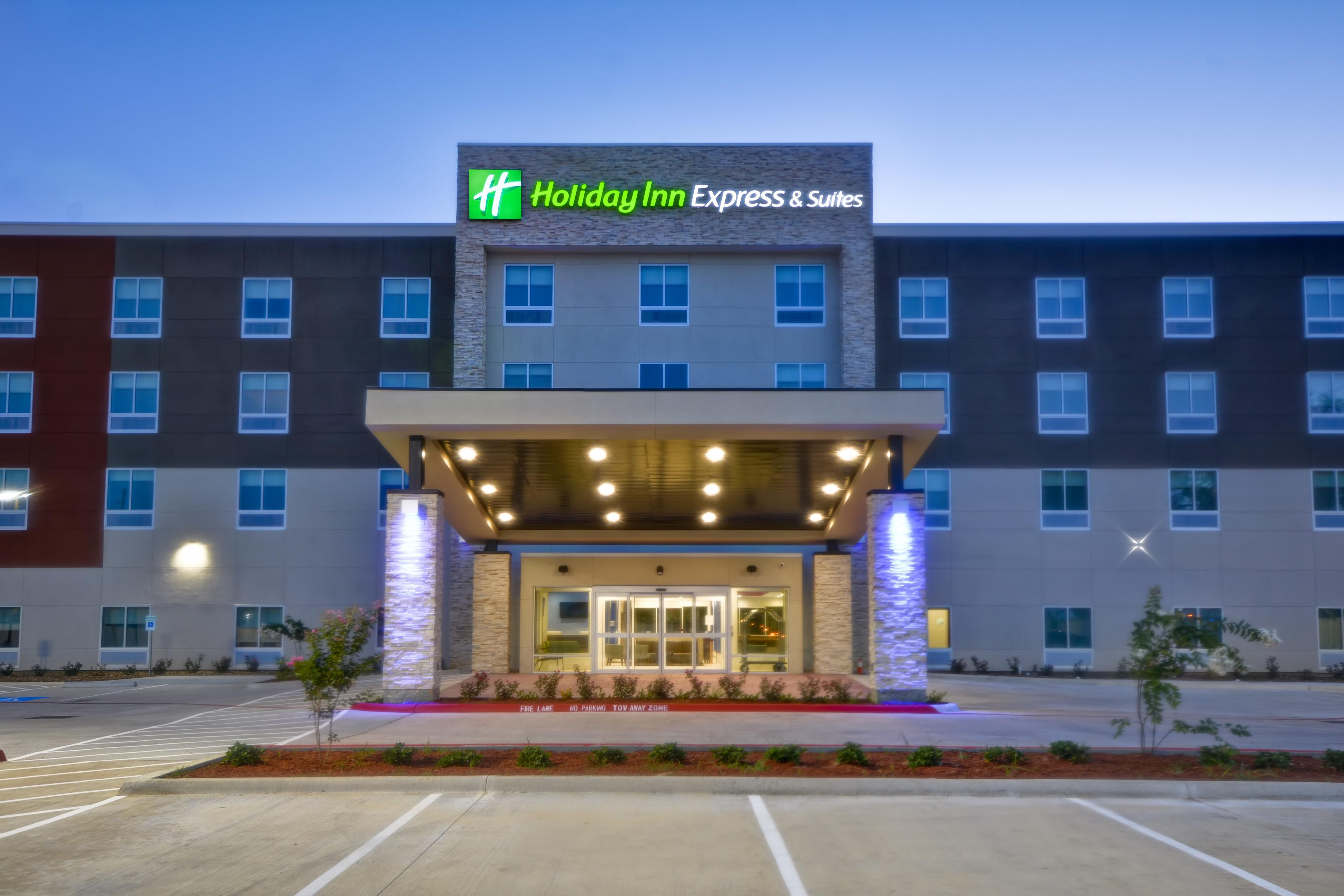 Holiday Inn Express & Suites - Houston Nasa - Boardwalk Area By Ihg Сийбрук Екстериор снимка